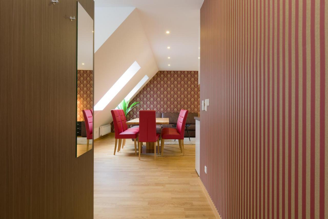 Ullmann 1150 Apartment Wien